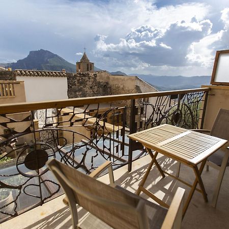 Hotel Poeta Jorge Manrique Segura de la Sierra Ngoại thất bức ảnh